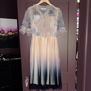 Chicwish “We Know It All” gradient blue and cream